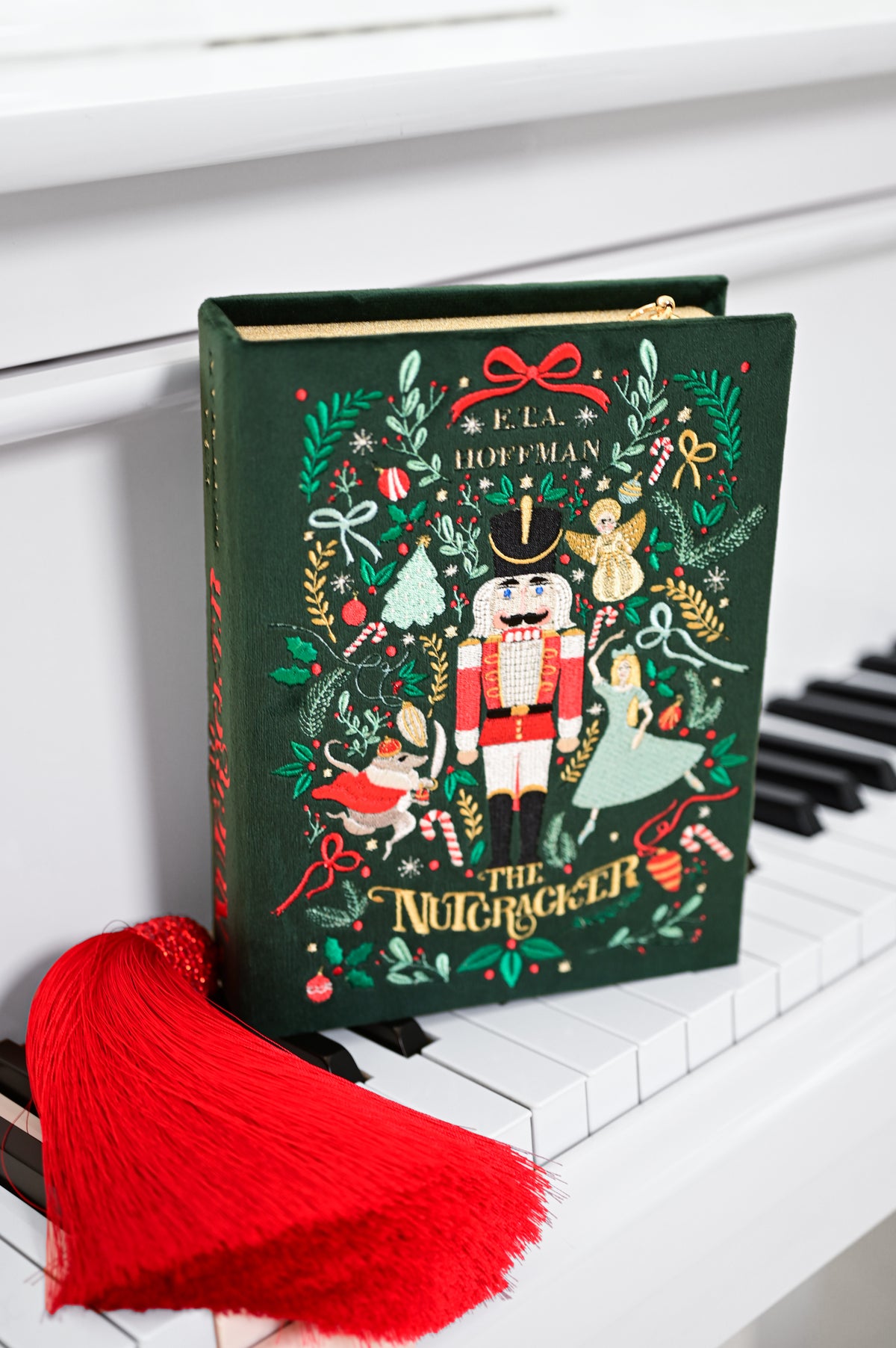"The Nutcracker" clutch