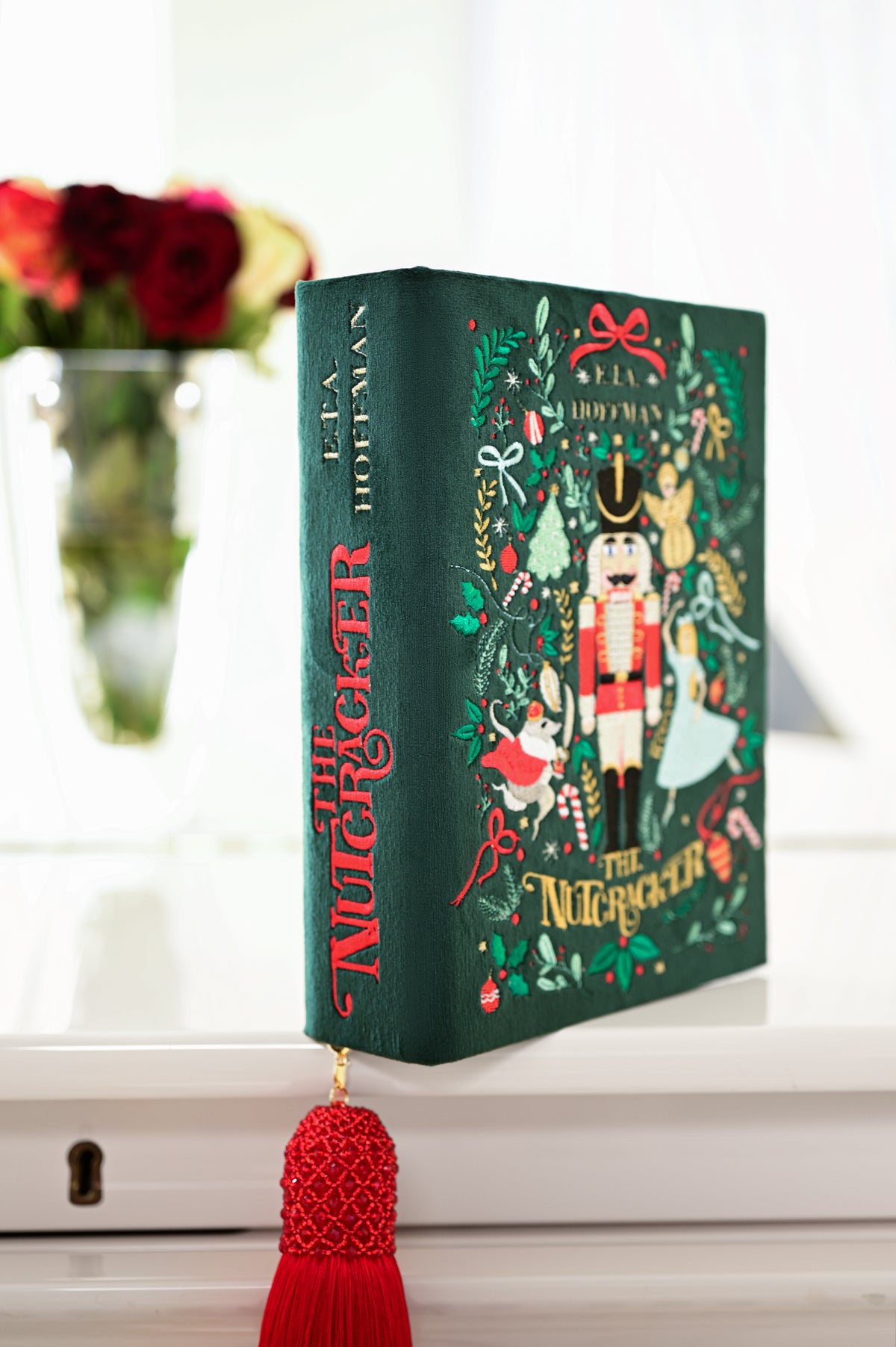 "The Nutcracker" clutch